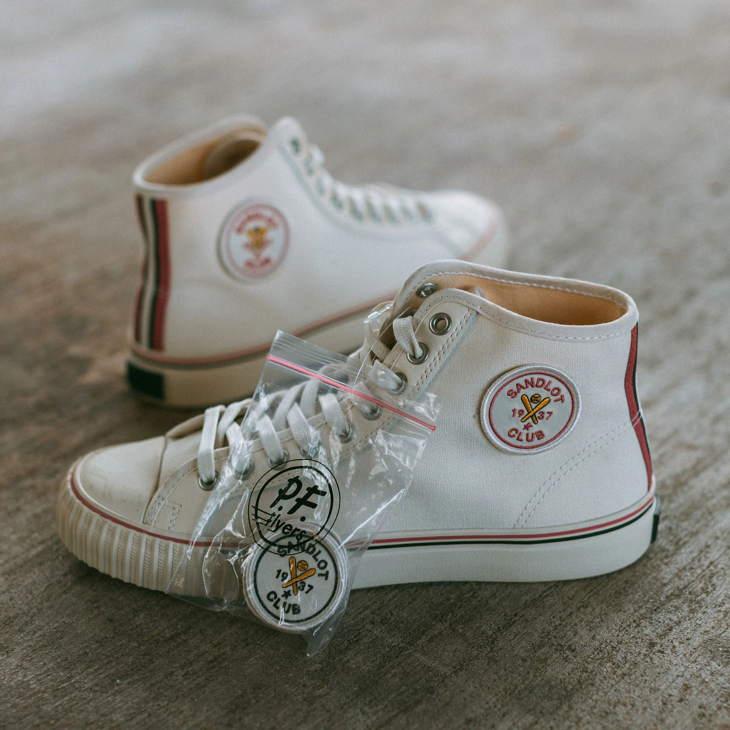 Center High-Top Antique White - Image 11