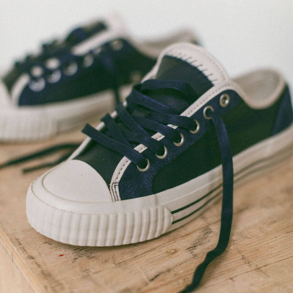 Center Low-Top Navy/Antique White - Image 16