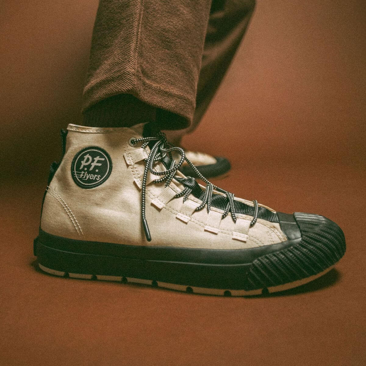 Grounder High-Top Bone Gray/Black - Image 10